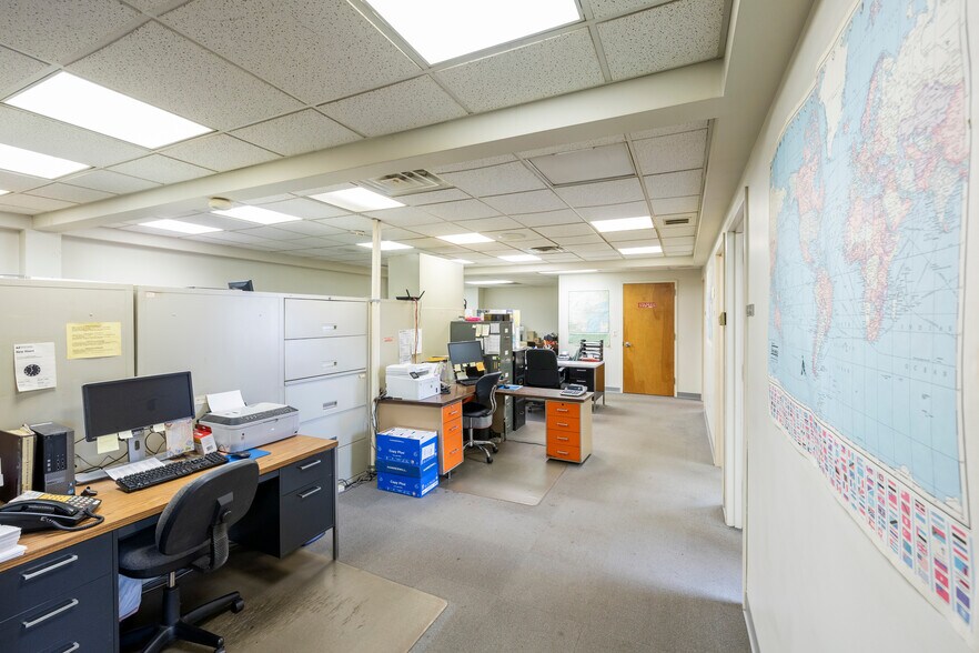 More Photos Of 1190 Pompton Ave, Cedar Grove General Retail For Sale