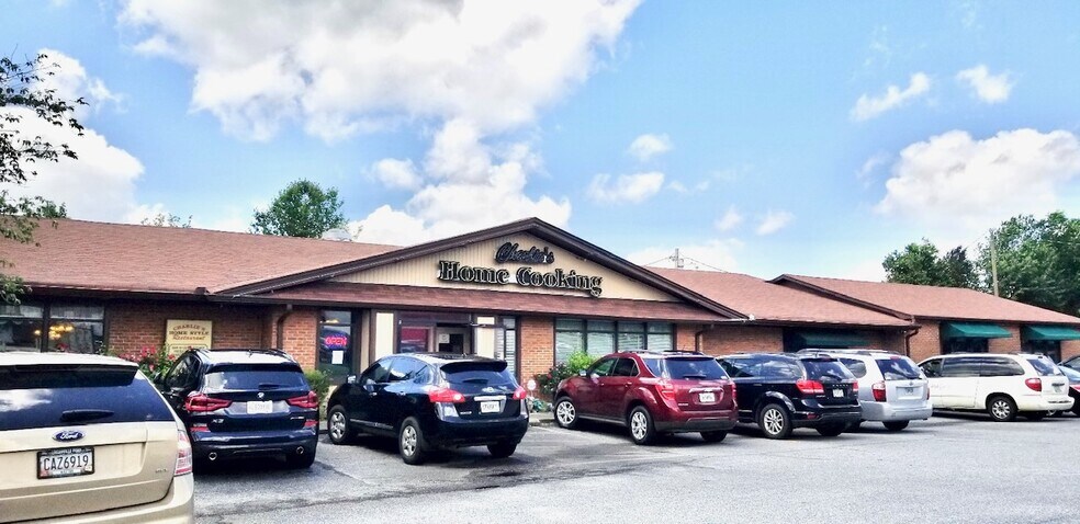 Primary Photo Of 1102 W Spring St, Monroe Restaurant For Sale