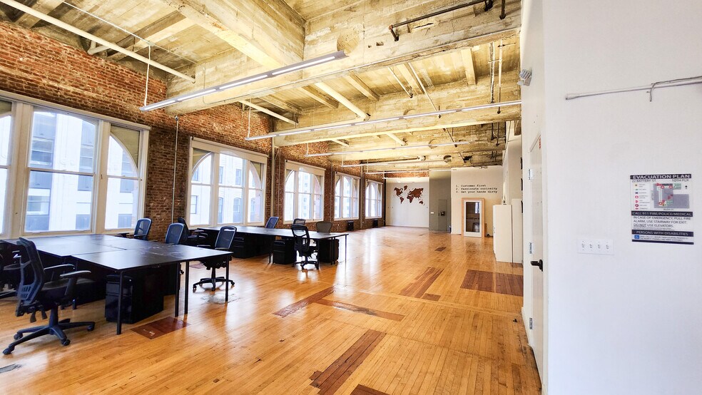 More Photos Of 18-22 Battery St, San Francisco Office For Lease