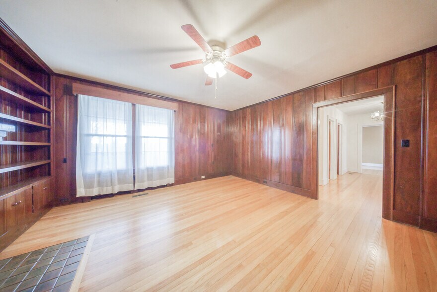 More Photos Of 1601 E State Route 72, Rolla Specialty For Sale