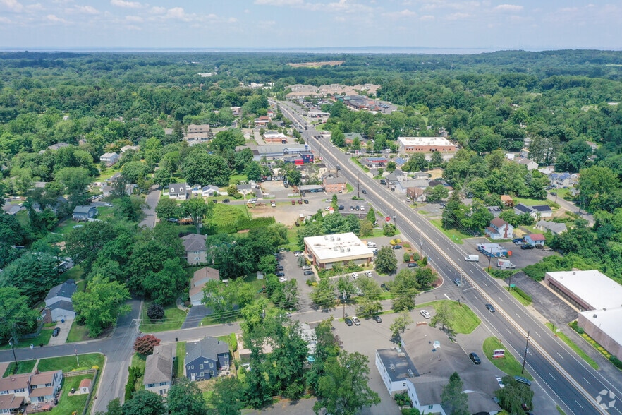 More Photos Of 370 Route 35 S, Red Bank Medical For Sale