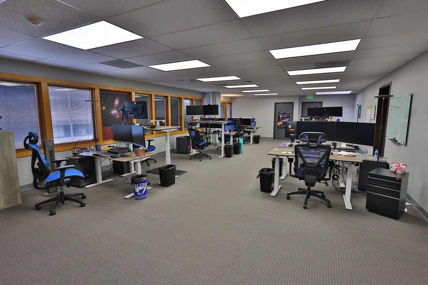 More Photos Of 4935 N 30th St, Colorado Springs Office For Lease