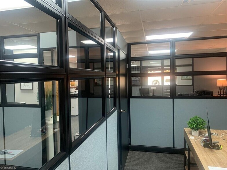 More Photos Of 2235 Lewisville Clemmons Rd, Clemmons Office Residential For Lease