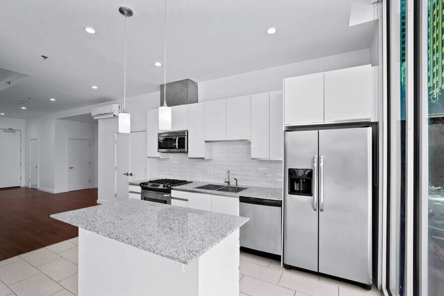 More Photos Of 522 S Boston Ave, Tulsa Apartments For Lease