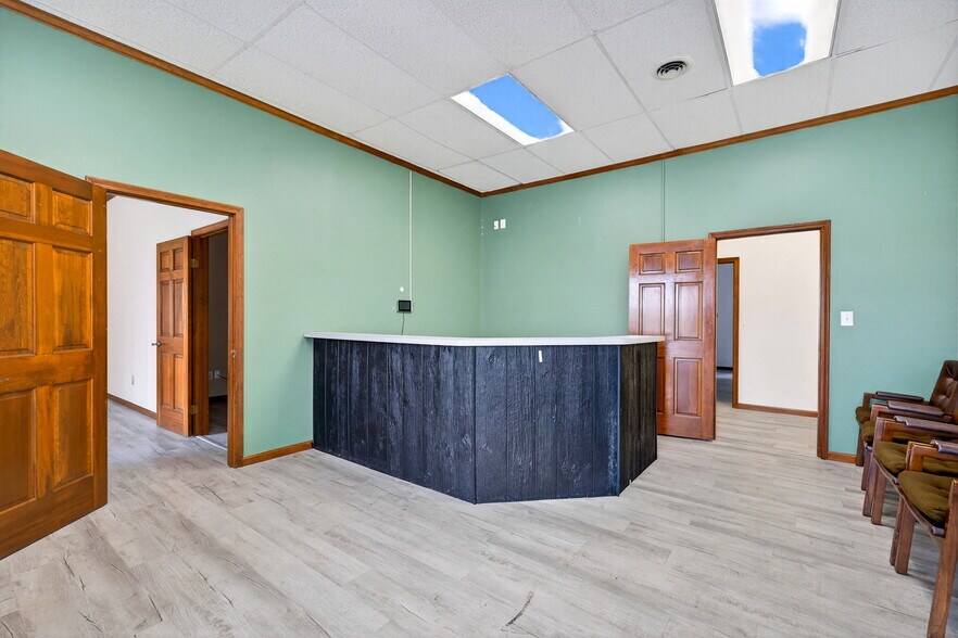 More Photos Of 1340-1350 N Fairfield Rd, Dayton Office For Sale