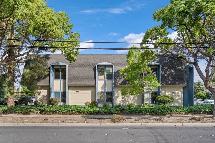 More Photos Of 1866 B St, Hayward Medical For Sale