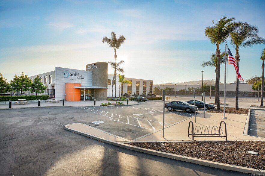 More Photos Of 3030 Bunker Hill St, San Diego Research And Development For Lease