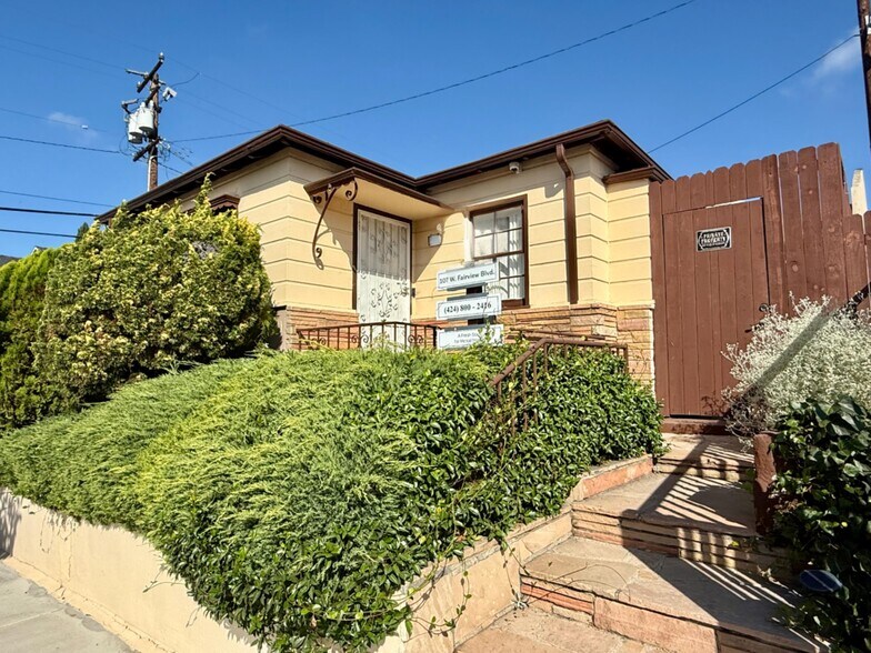 Primary Photo Of 107 W Fairview Blvd, Inglewood Medical For Lease