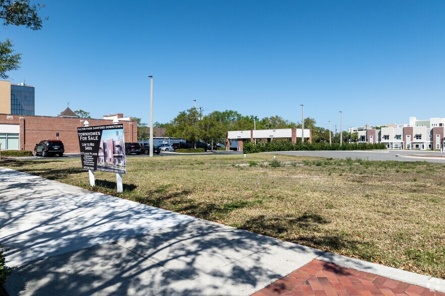 More Photos Of 200 W 1st St, Sanford Land For Sale