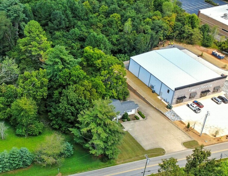 More Photos Of 451 Rossview Rd, Clarksville Office For Sale