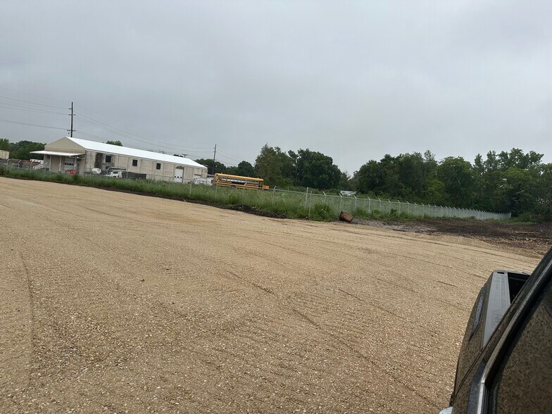 More Photos Of 5810 N Ninth St, Delphi Land For Lease