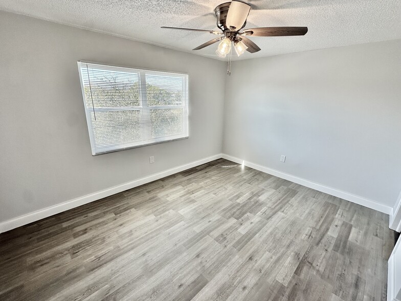 More Photos Of 4400 1st St N, Saint Petersburg Apartments For Sale