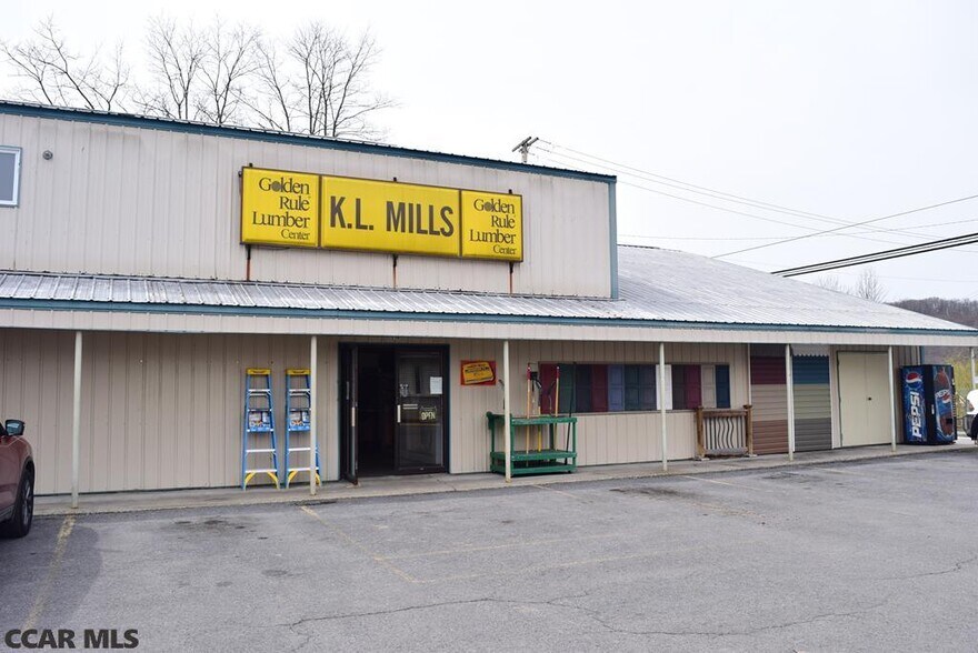 More Photos Of 518 Water St, Orbisonia Storefront For Sale