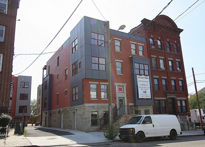 More Photos Of 76 Palisade Ave, Jersey City Apartments For Sale