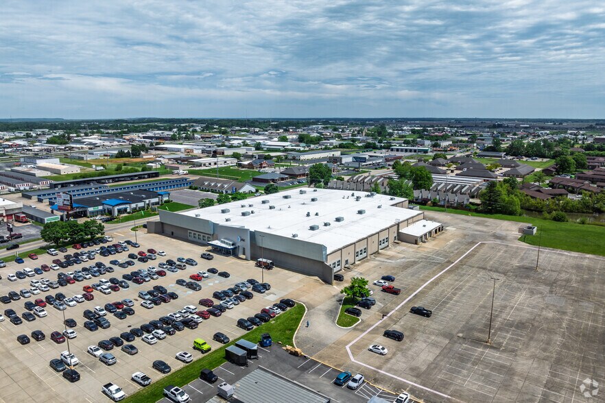More Photos Of 5101 Vogel Rd, Evansville Office For Lease