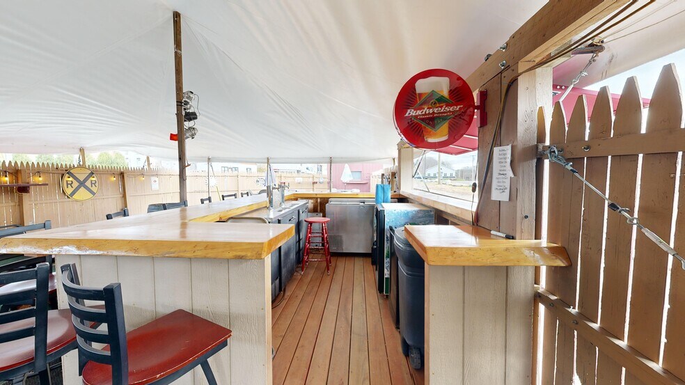 More Photos Of 695 Lisbon St, Lisbon Restaurant For Sale