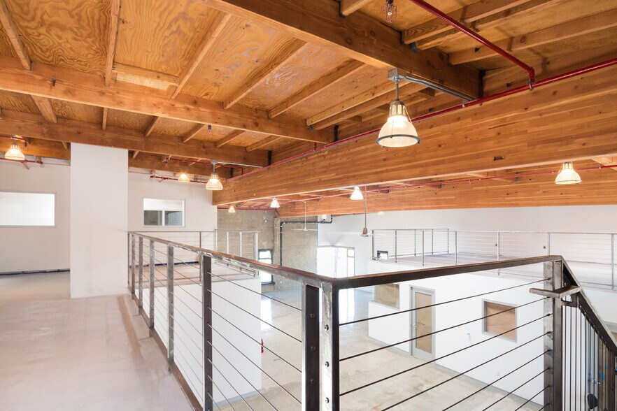 More Photos Of 610 E Franklin Ave, El Segundo Loft Creative Space For Lease