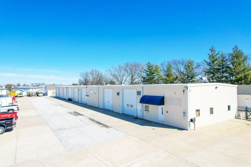 More Photos Of 4300 Bold Venture Dr, Columbia Service For Lease