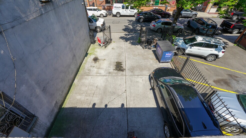 More Photos Of 2372 Hughes Ave, Bronx General Retail For Sale