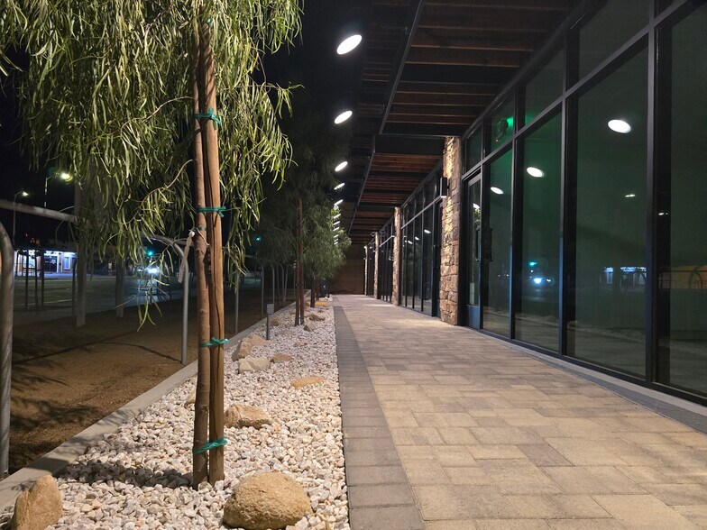 More Photos Of 9668 Sunland Blvd, Shadow Hills Medical For Lease