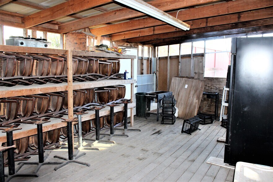 More Photos Of 502 Elm, Tilden Restaurant For Sale