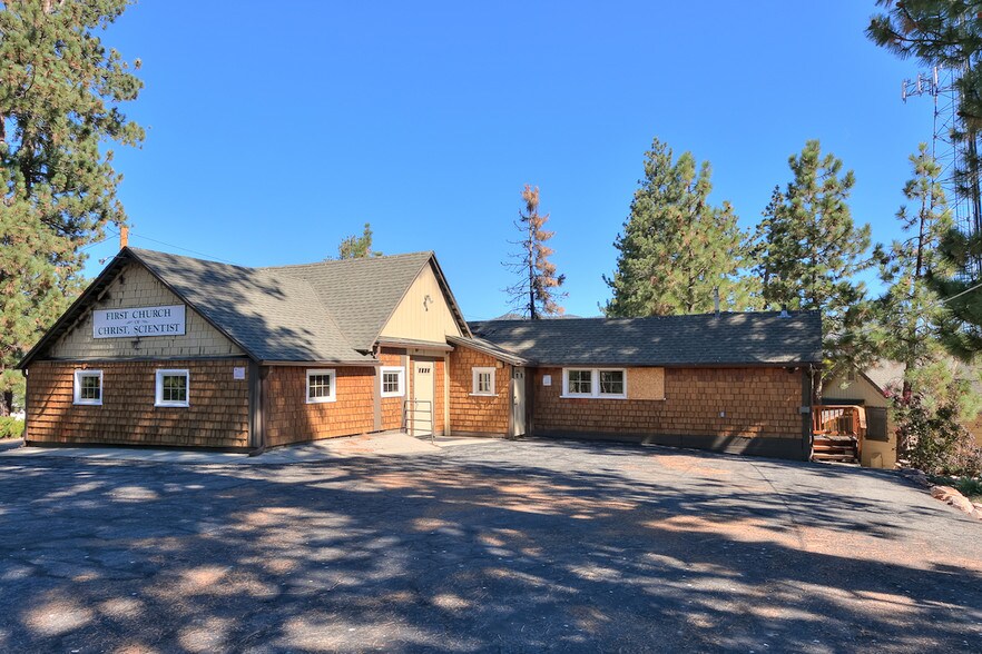 More Photos Of 547 Cottage Ln, Big Bear Lake Office For Sale