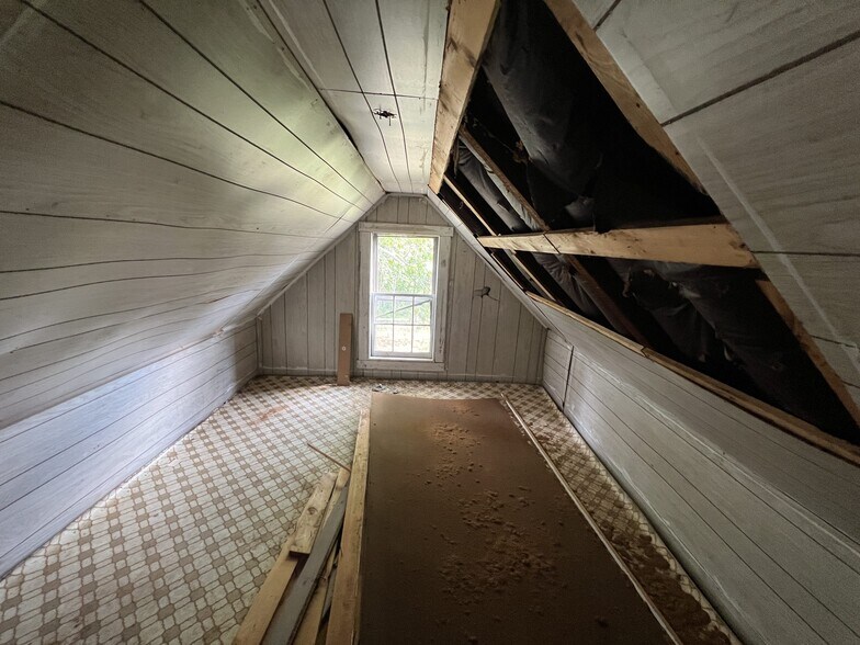 More Photos Of 271 Main St, Union Apartments For Sale