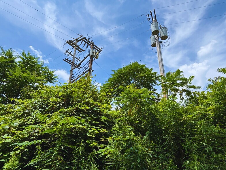 More Photos Of 15 W End Ave, Stamford Industrial For Sale