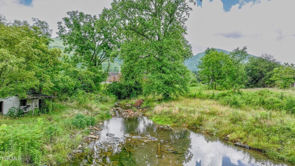 More Photos Of 118 Highway 67, Hampton Land For Sale