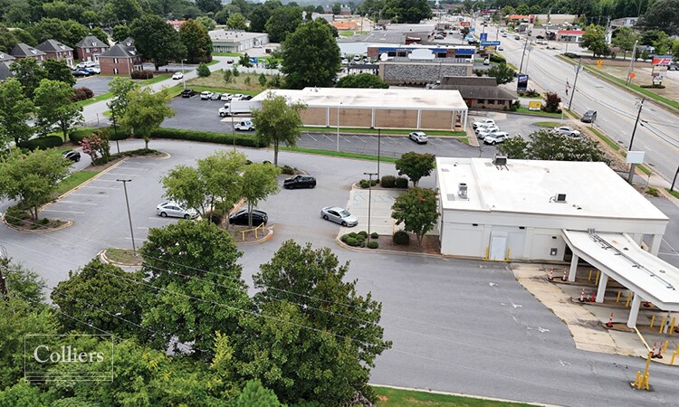 More Photos Of 500 N Main St, Mauldin General Retail For Sale