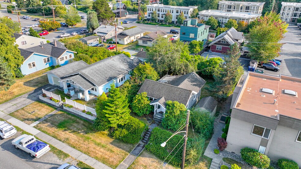 More Photos Of 1302 Larrabee Ave, Bellingham Multifamily For Sale