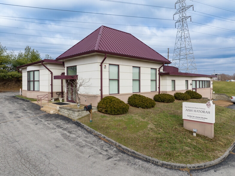 More Photos Of 357 N Woods Mill Rd, Chesterfield Religious Facility For Sale