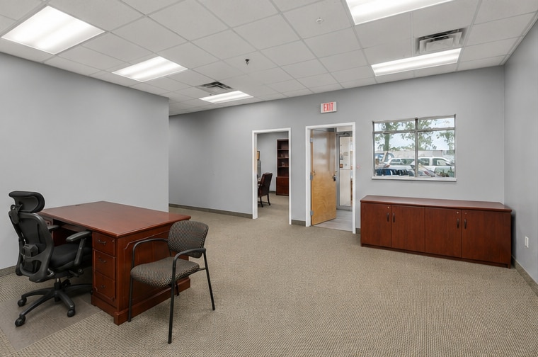 More Photos Of 445 SW 52nd Ave, Ocala Distribution For Lease