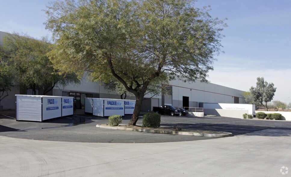 More Photos Of 4215 W Lower Buckeye Rd, Phoenix Warehouse For Lease