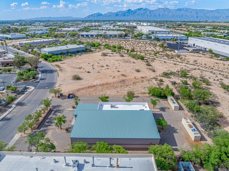 More Photos Of 4655 S Coach Dr, Tucson Warehouse For Sale