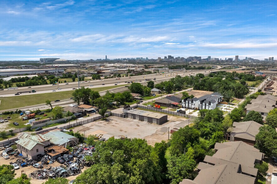 More Photos Of 8403 Bassett St, Houston Warehouse For Sale