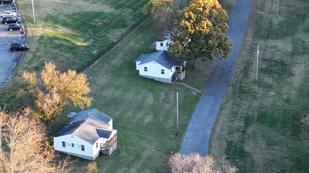 More Photos Of 3000 N Grant Ave, Springfield Land For Sale