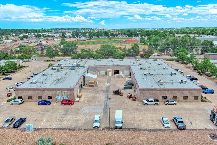 More Photos Of 117 S Sunset St, Longmont Flex For Lease