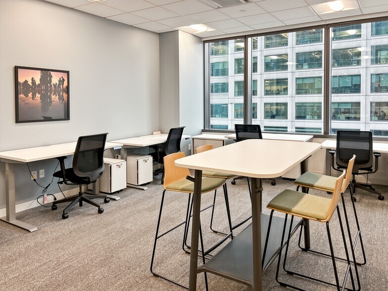 More Photos Of 1201 2nd Ave, Seattle Coworking Space