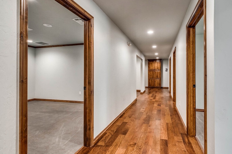 More Photos Of 6909 N Robinson Ave, Oklahoma City Office For Lease