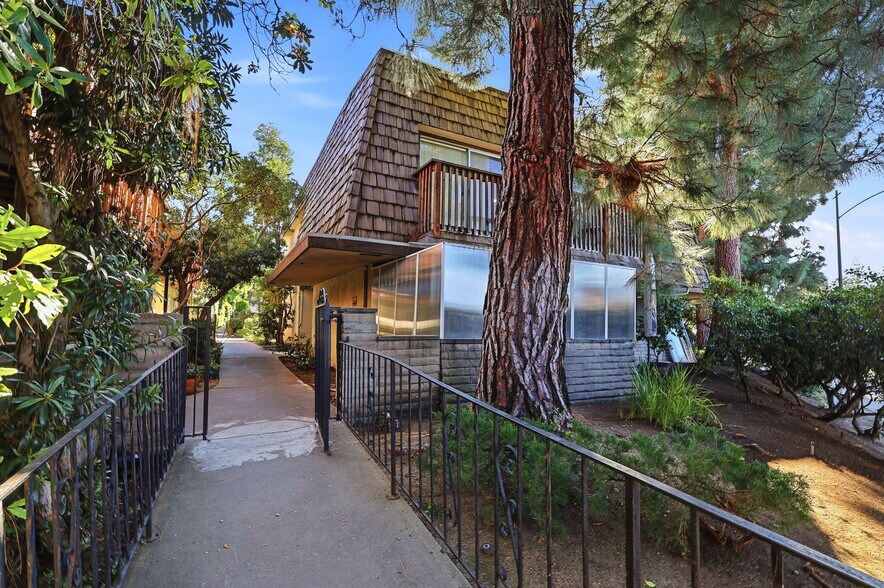 More Photos Of 1140 Castro St, Mountain View Apartments For Sale