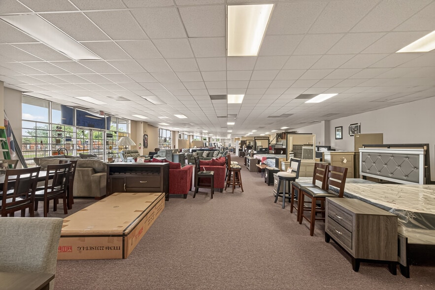 More Photos Of 9223 Bissonnet St, Houston General Retail For Sale