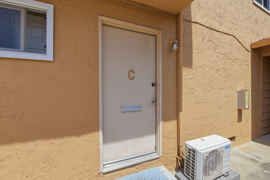 More Photos Of 1195 Weyburn Ln, San Jose Apartments For Sale