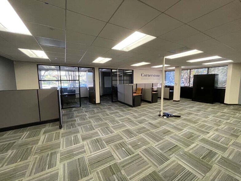 More Photos Of 710 Lakeway Dr, Sunnyvale Office For Lease
