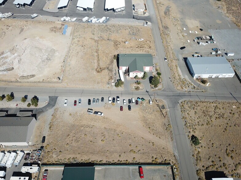 More Photos Of 79 Carry Way, Mound House Manufacturing For Lease