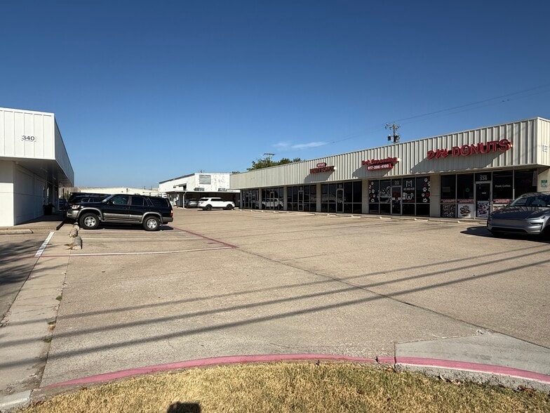 More Photos Of 330 S Blue Mound Rd, Fort Worth Freestanding For Sale