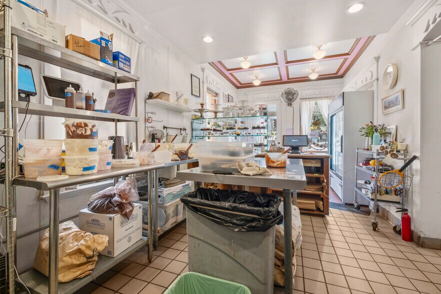 More Photos Of 745 5th St, Oakland General Retail For Sale