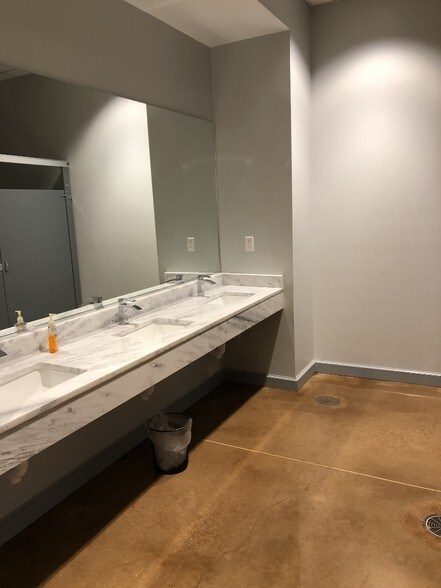 More Photos Of 363 Wando Place Dr, Mount Pleasant Loft Creative Space For Lease