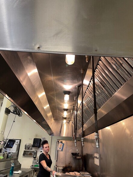 More Photos Of 100 N Pagosa Blvd, Pagosa Springs Freestanding For Sale