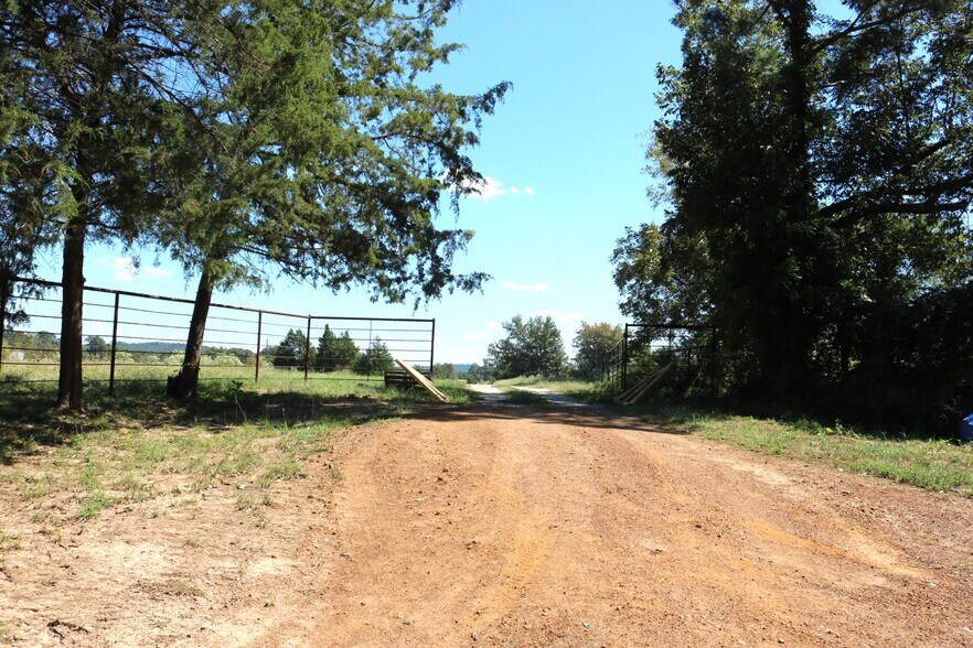 More Photos Of TBD Ginger Road, Gilmer Land For Sale